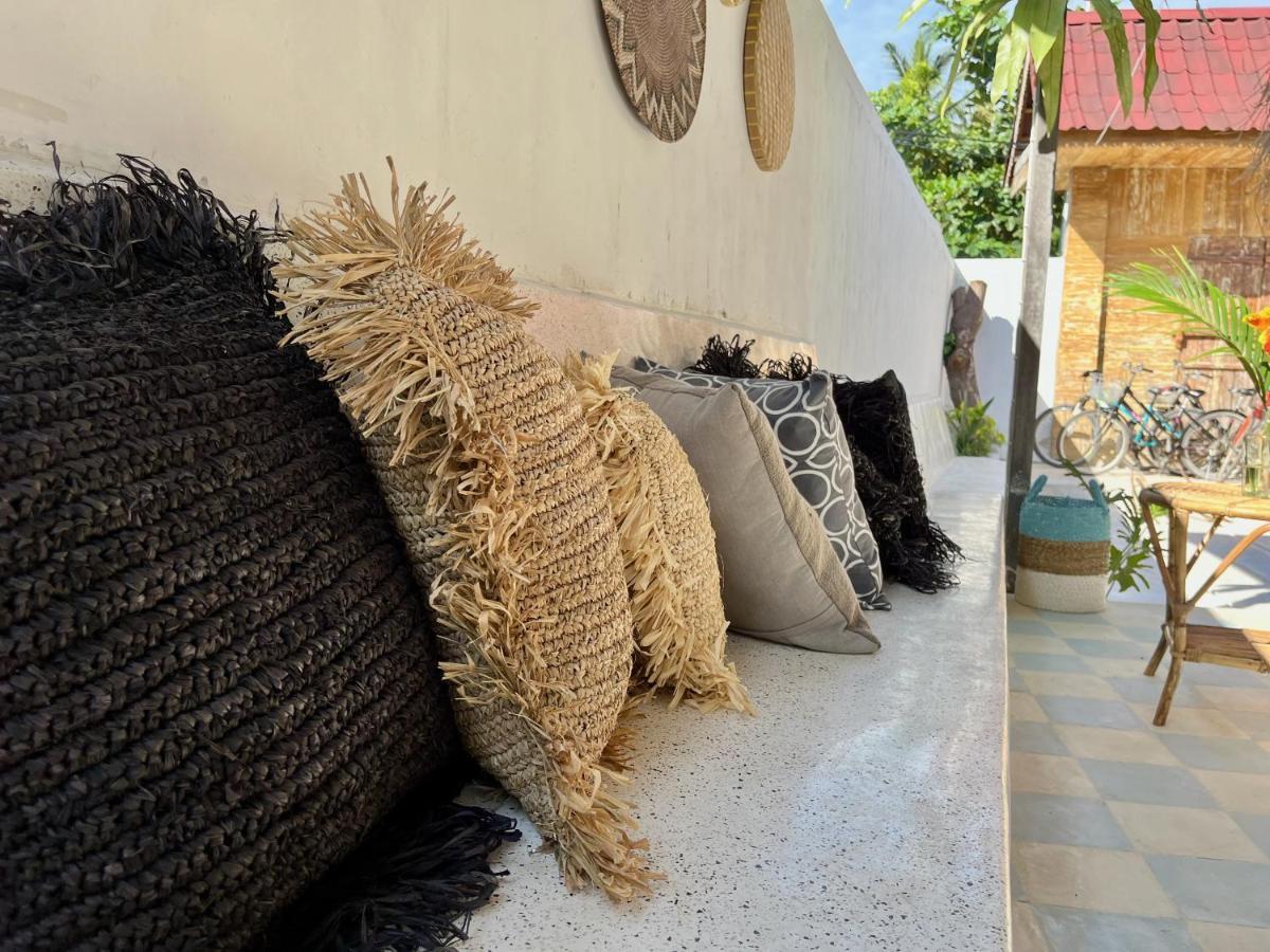 Omala Village Gili Air Exterior photo